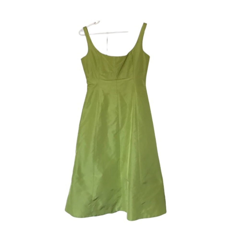 J Crew 100% Silk dress Lovely shade of lime green
